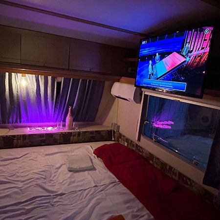 Umna & Room 普拉 外观 照片