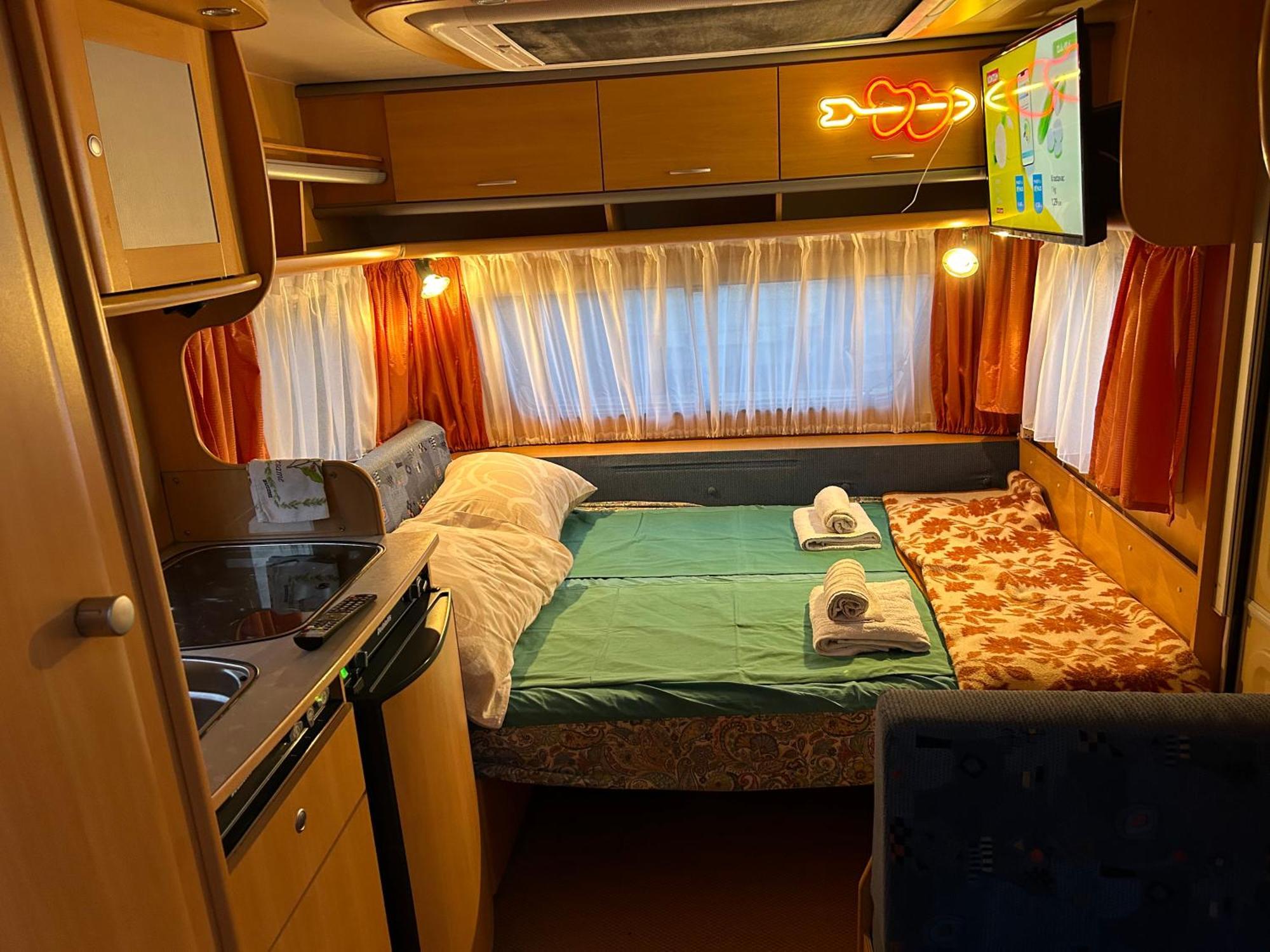 Umna & Room 普拉 外观 照片
